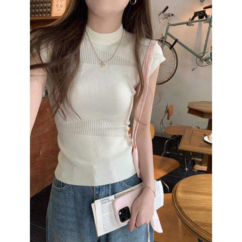 Hot Girl Style Hollow-Out Knit Short-Sleeve Top 2026 Spring/Summer Slim Fit Regular Shoulder Fashion Versatile Pure Desire Thin Top Age-Reducing T-Shirt