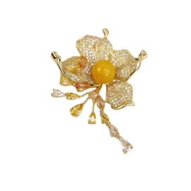 胸针;胸饰;项链