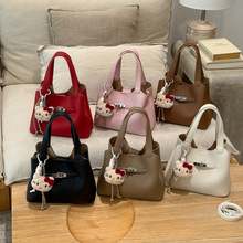 �͹Ÿ߼���������ٴ�ˮͰ����Ů2026�紺�¿��n����ĸ�μ�б���