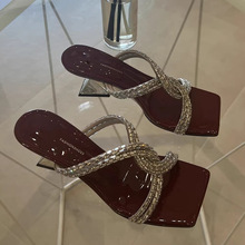 水钻交叉露趾拖鞋女气质高跟鞋坡跟2025夏季新款时尚性感懒人凉拖