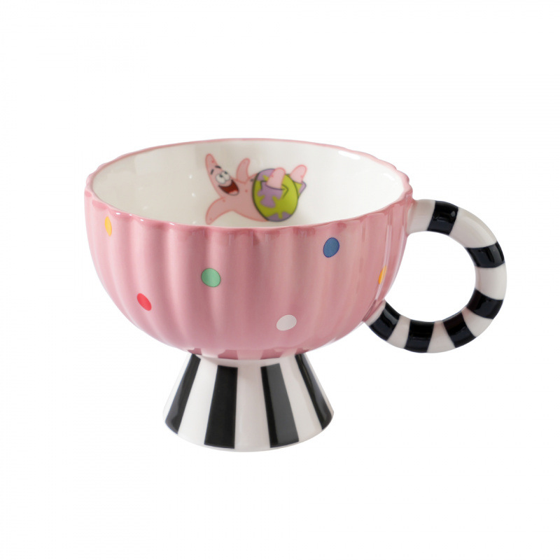 Tazas de cerámica de pies altos de Bob Esponja creativas onduladas tazas de agua a rayas manejo tazas de café de pareja para mujeres