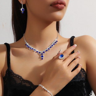 �羳���uˮ����ɫˮ���朶��h�ɼ��׻�Y���Y ������������Ů