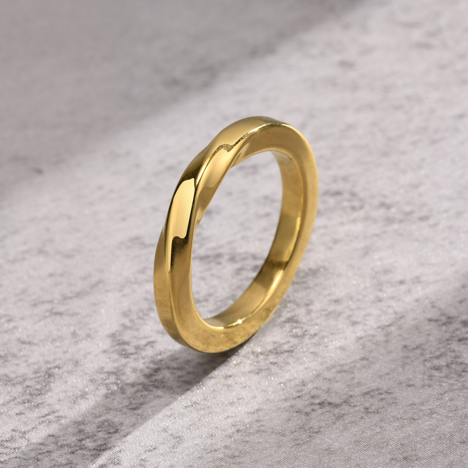 304 Stainless Steel Material Basic Vintage Style Solid Color Mobius Strip 304 Stainless Steel Plating Men's Rings Men Band Rings