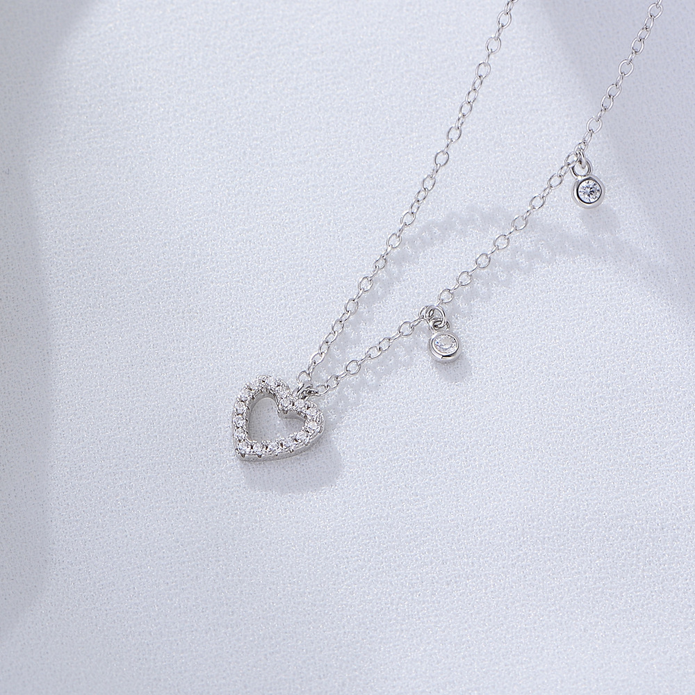 Wholesale Sweet Heart Shape Sterling Silver Inlay Zircon Pendant Necklace display picture 5