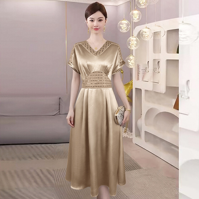 Champagne Gold New High-End French-Style Unique Dress for Women, Summer Design, Elegant and Classy Banquet Dress