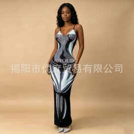 个性小众设计水钻修身吊带长裙万圣节庆祝红毯时装秀演出服幽灵裙