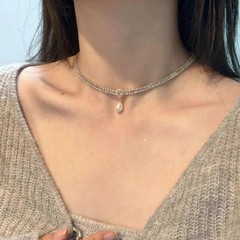水滴ジルコン真珠のネックレスの女性の軽豪華な大衆のデザイン感の高級な気質のフランス式のヘボン風のコンビネーションの鎖