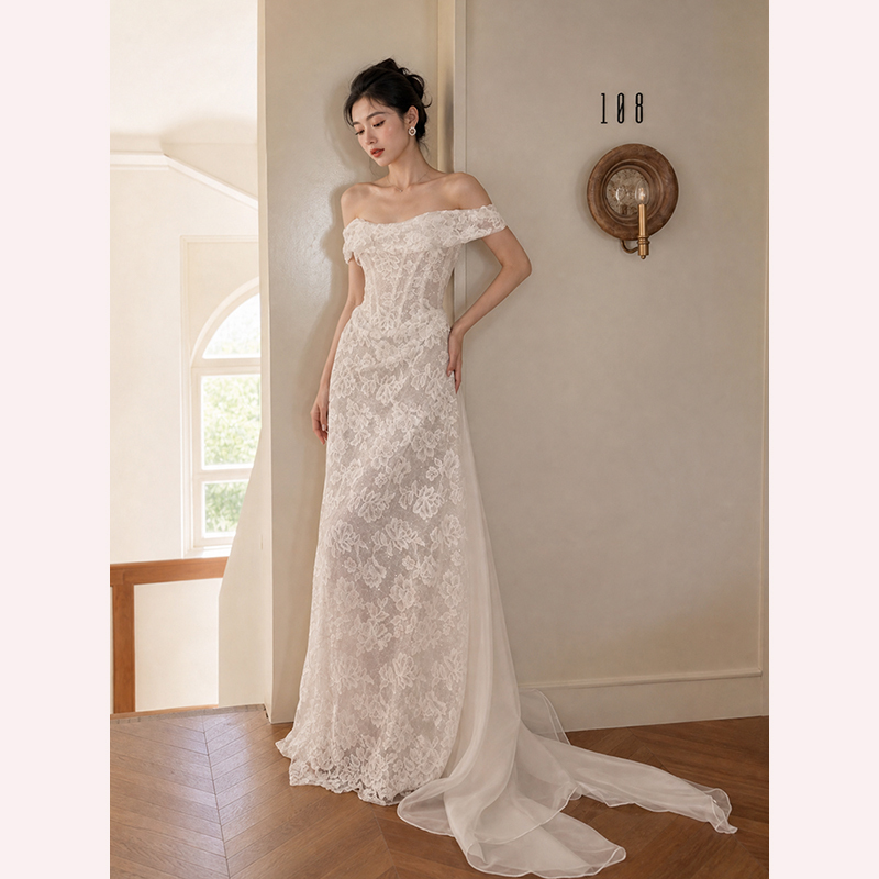 French-style lace off-shoulder elegant light wedding dress, high-end reception gown, super fairy-like bridal wedding engagement dress French-style lace off-shoulder elegant light wedding dress, high-end reception gown, super fairy-like bridal wedding engagement dress