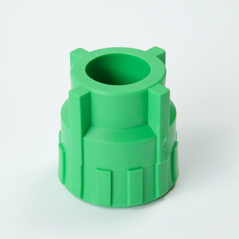 PPR nuevo material de alambre interno y externo igual diámetro de reducción de accesorios de tubería directa tubería de agua completa de fontanería conector de fusión en caliente ventas directas de fábrica