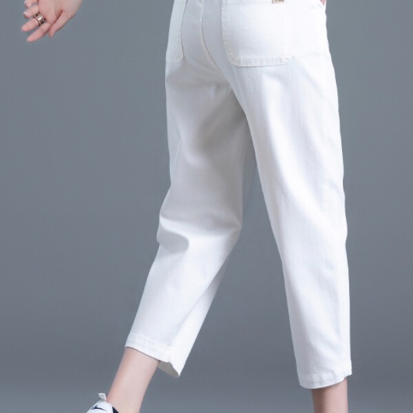 Plus-Size High-Waisted Slimming White Cropped Jeans for Women, Suitable for Summer, Autumn, and Spring, Casual Style, Stretchy Harem Pants Plus-Size High-Waisted Slimming White Cropped Jeans for Women, Suitable for Summer, Autumn, and Spring, Casual Style, Stretchy Harem Pants