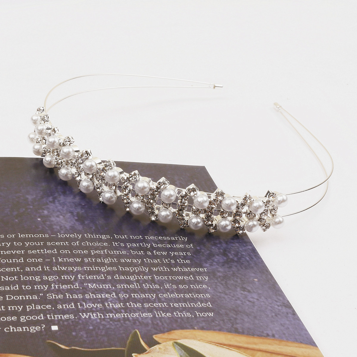 Amazon nuevo rhinestone perla diadema nupcial joyería de doble capa fina diadema de los niños corona tocado lote de fábrica