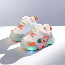 闪灯鞋子秋冬女婴儿学步鞋男软底0一1-2-3岁小童婴幼儿机能鞋棉鞋