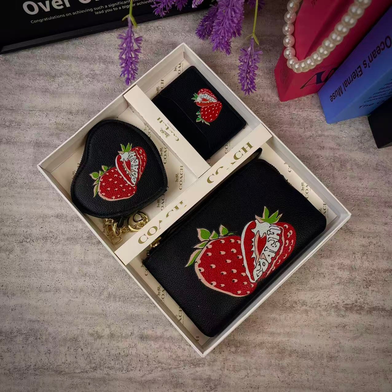 Cartoon cartera de cambio en forma de corazón de comercio exterior bolsa de mano caja de bolsa de tarjeta caja de regalo de bolsas explosivas transfronterizas 2025 nuevas bolsas de mujer