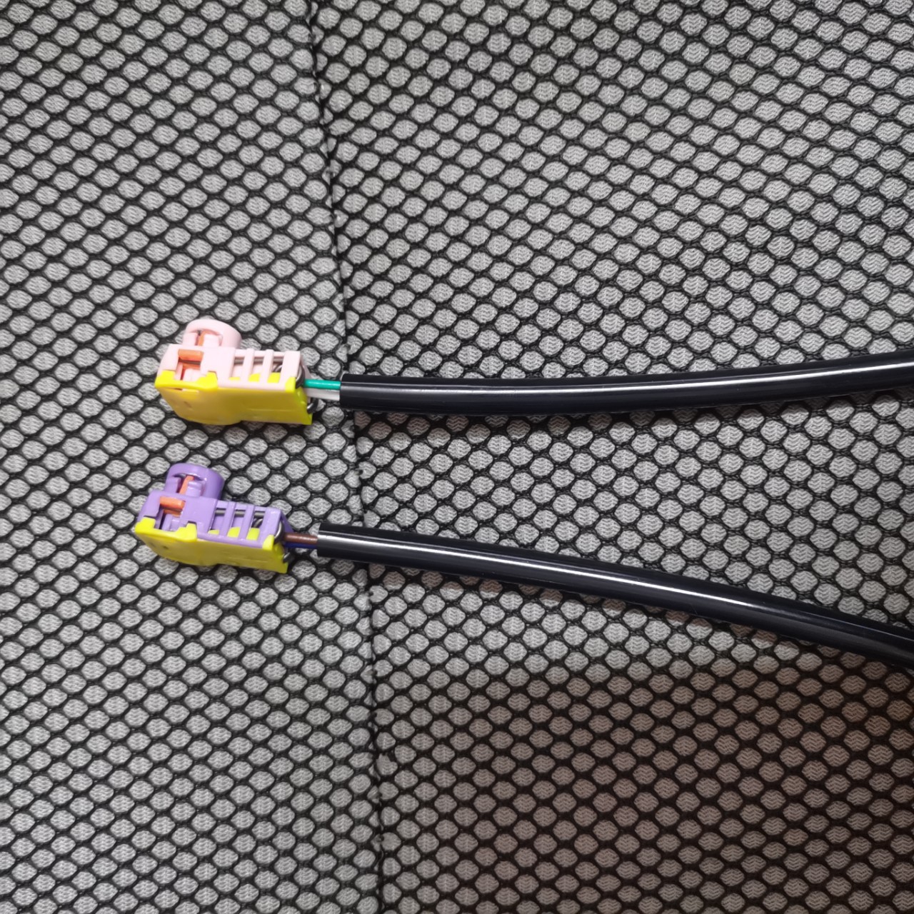 Car airbag coil harness plug for 2016 Chevrolet Buick Cadillac GMC84123759