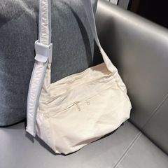 Sunscreen and Waterproof Lightweight Canvas Bag with Multiple Pockets, Large Capacity Messenger Bag, Casual and Versatile Unisex Crossbody Bag for Women