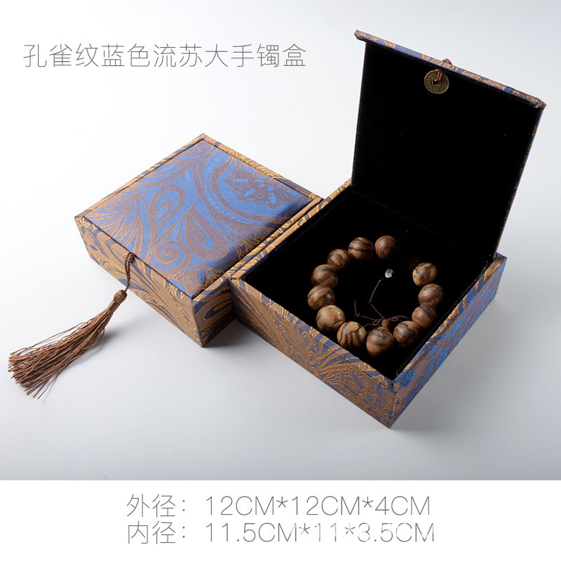 孔雀纹蓝色流苏大手镯盒.jpg