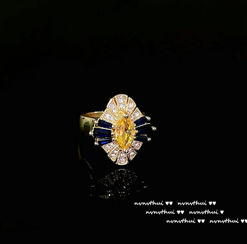 Madagascar sapphire ring, Austrian palace, 18K gold-plated zircon crown ring set