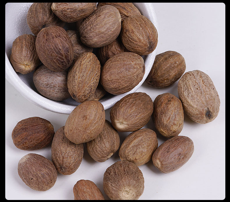 Nutmeg Whole (Myristica fragrans) — Dried Spice for Braised Meat, Hot Pot & Herbal Cooking in use