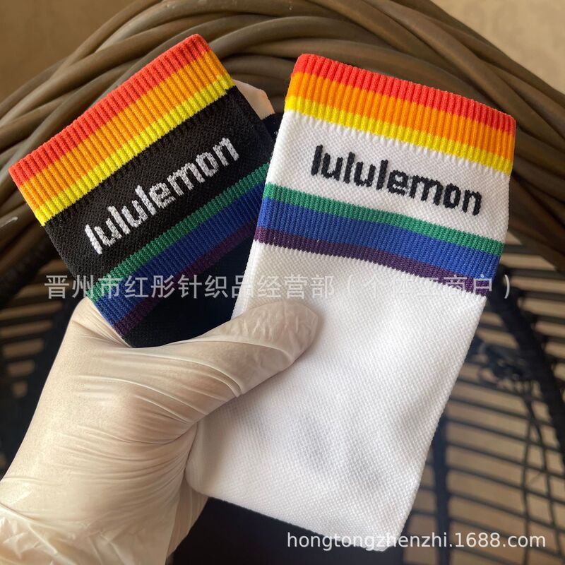 Lulu Men's and Women's Couple Sports Socks Rainbow Strips Non-Slip Breathable Sweat-Wicking Quick-Drying Yoga Socks Macaron Running Socks