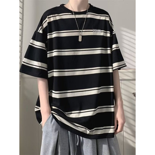 Summer Heavyweight Pure Cotton T-Shirt and Shorts Set for Teens and Young Adults, with a Cool and Mysterious American Dark Style Outfit