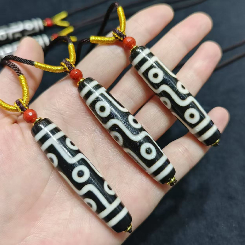 瑪瑙 Dzi 九目黒と白の翡翠ルースビーズ 9 目 Dzi DIY 手織りブレスレットネックレス工場卸売|undefined