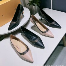 葡萄妈驴家同款 浅口尖头真皮纯色百搭小铆钉扣高跟单鞋女春夏季
