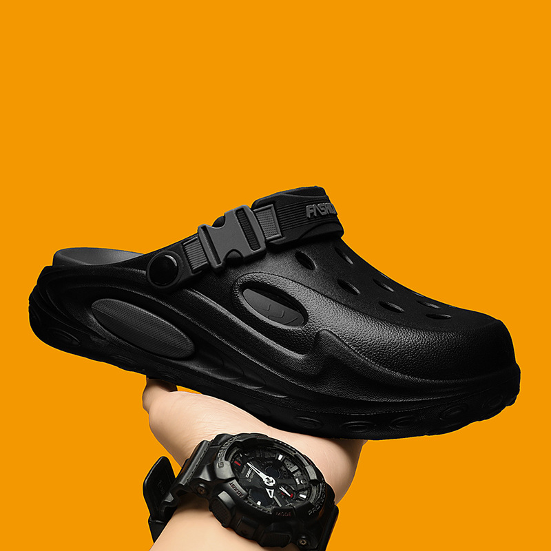 Trendy Men's Clogs Fashion Thick-Soled Non-Slip Closed-Toe Slippers for Home and Outdoor Use Summer Beach Sandals for Men