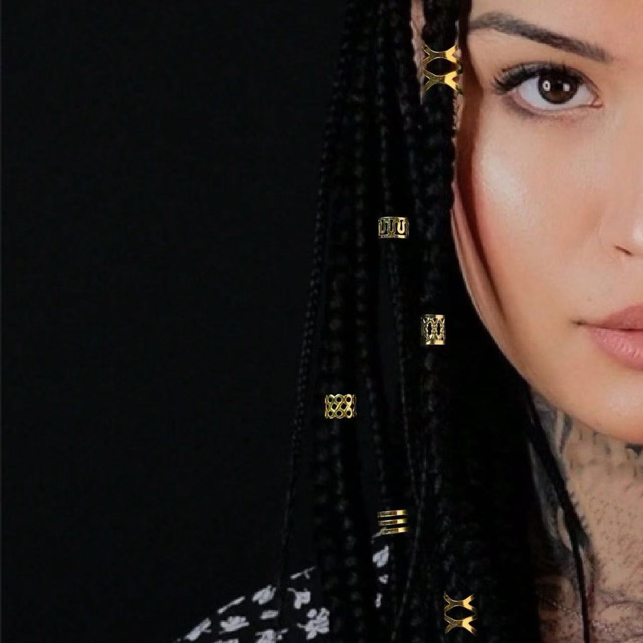 50pcs joyería de peluca trenzada sucia anillo de extensión de cabello trenzada hueca de hierro anillo de decoración hebilla de accesorios para el cabello de bricolaje material