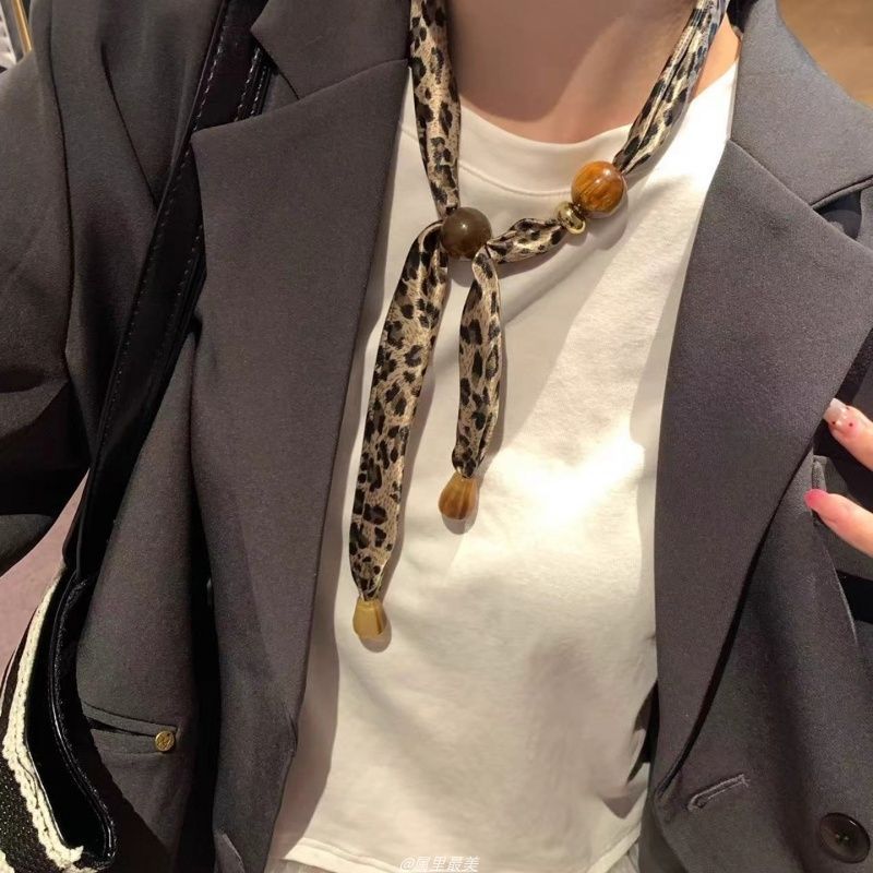 美拉德色系~复古豹纹丝巾项链女小众设计感毛衣链挂脖丝巾配饰|undefined