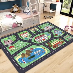 託児所の子供のおもちゃで遊んでいます。
