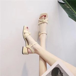 ¶ֺ��ЬŮ�⴩2026�ļ��¿�ָ�ܛ���ļ�ŮЬ�и����|��ȹ��ins