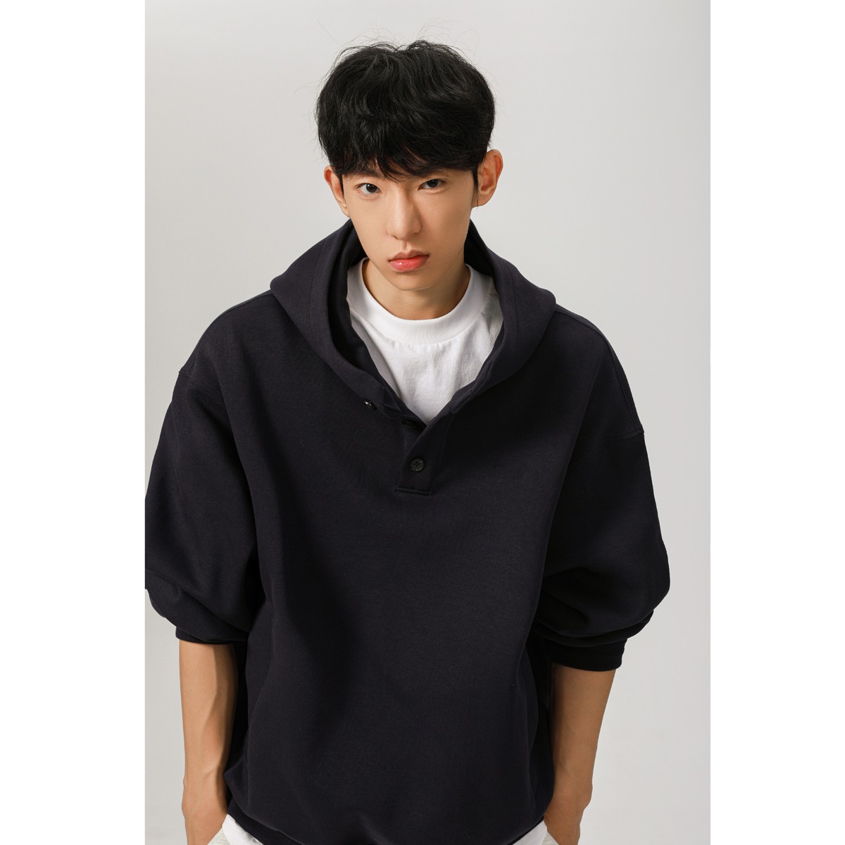 Felpa con cappuccio unisex in stile Hong Kong – Stile streetwear oversize con bottoni (M-3XL, 2 colori)_voghion.com