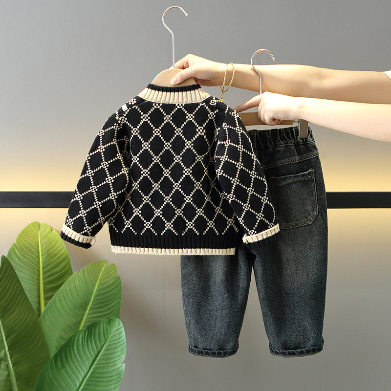 6288 Traje de otoño para niños 2025 nuevo suéter de primavera y otoño para niños de moda de tres piezas para bebés marca de moda coreana