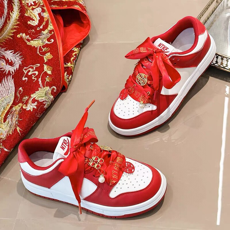 Red Wedding Shoes for Women, Genuine Leather Thick-Soled Casual Sneakers, Wedding Shoes, 2026 Autumn New Versatile Bridal Shoes, Trendy