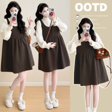 孕妇秋季新款蕾丝半领打底上衣+毛呢背带娃娃裙甜美气质款两件套