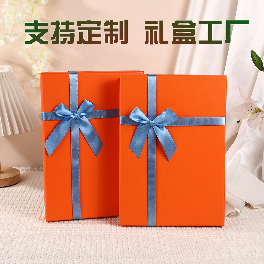 Caja cuadrada Tiandi caja de regalo de cumpleaños de alta gama con lazo, caja de embalaje de regalo de mano al por mayor