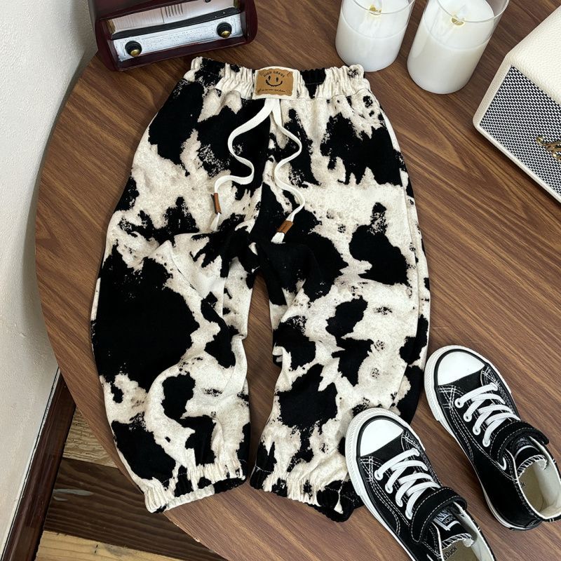 Demi-season children's trousers for boys for leisure