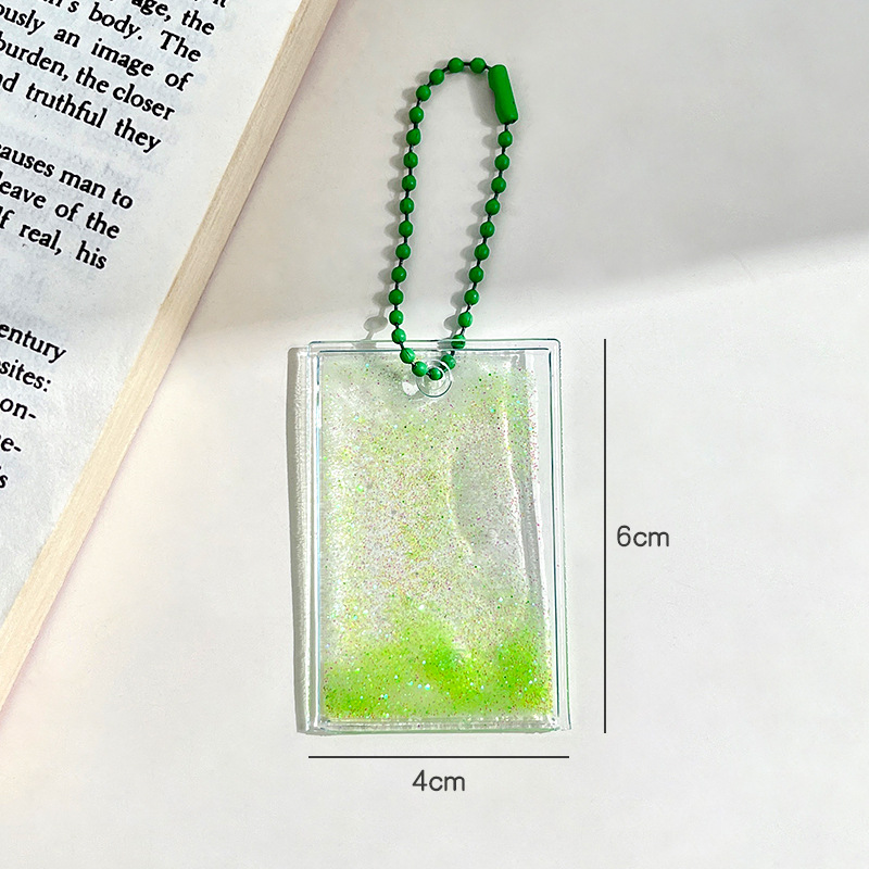 Soft PVC # Flowing Sand Green # Send Random Chain 