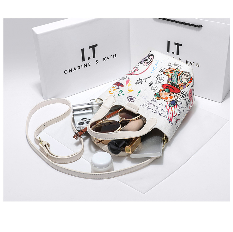 Little Bear Graffiti Basket Bucket for Women 2024 New High end Fashion Versatile Handheld Crossbody Bag_voghion.com
