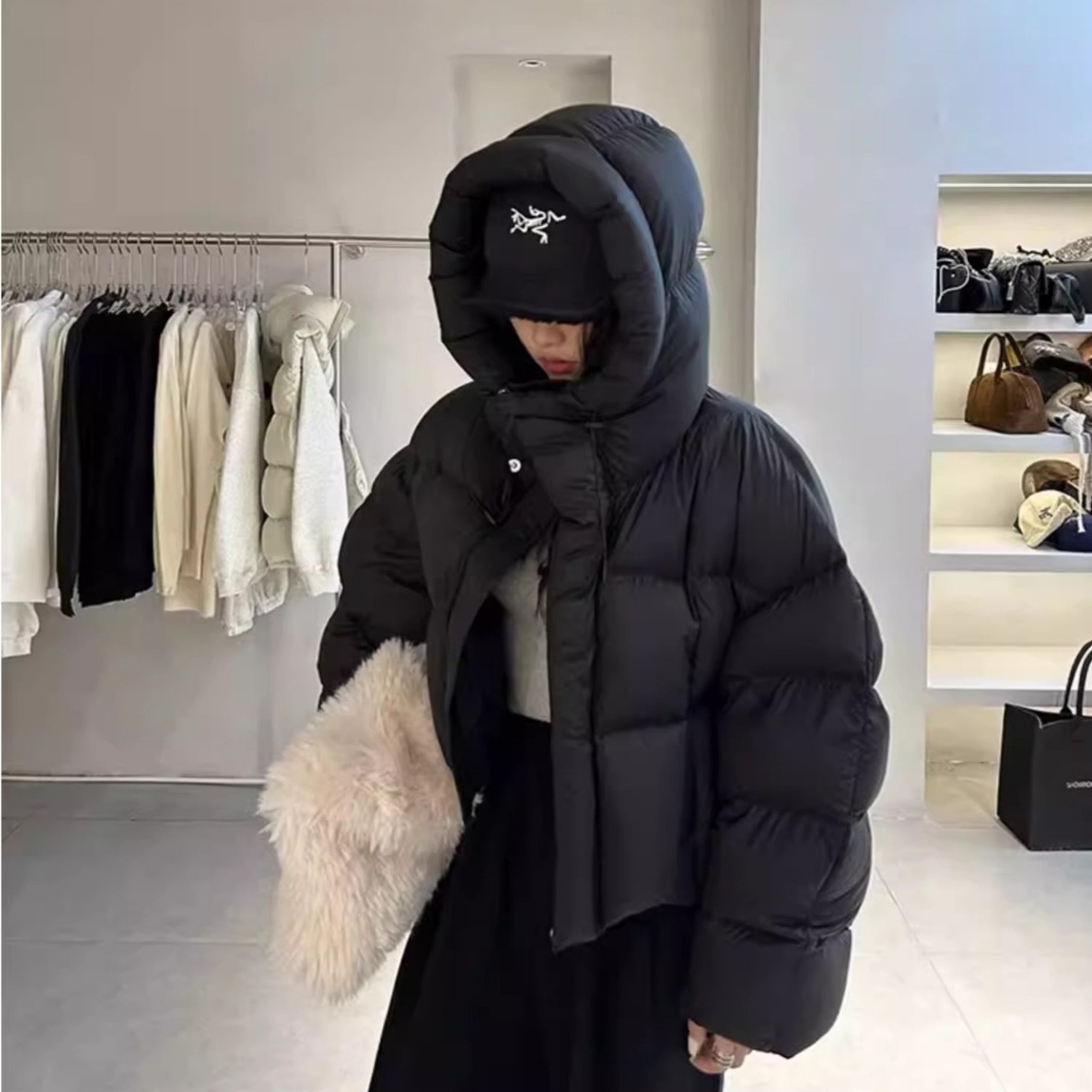 National Standard White Duck Down Jacket For Women Winter Style Puff High-end Fashion Thickened Hooded Short Jacket