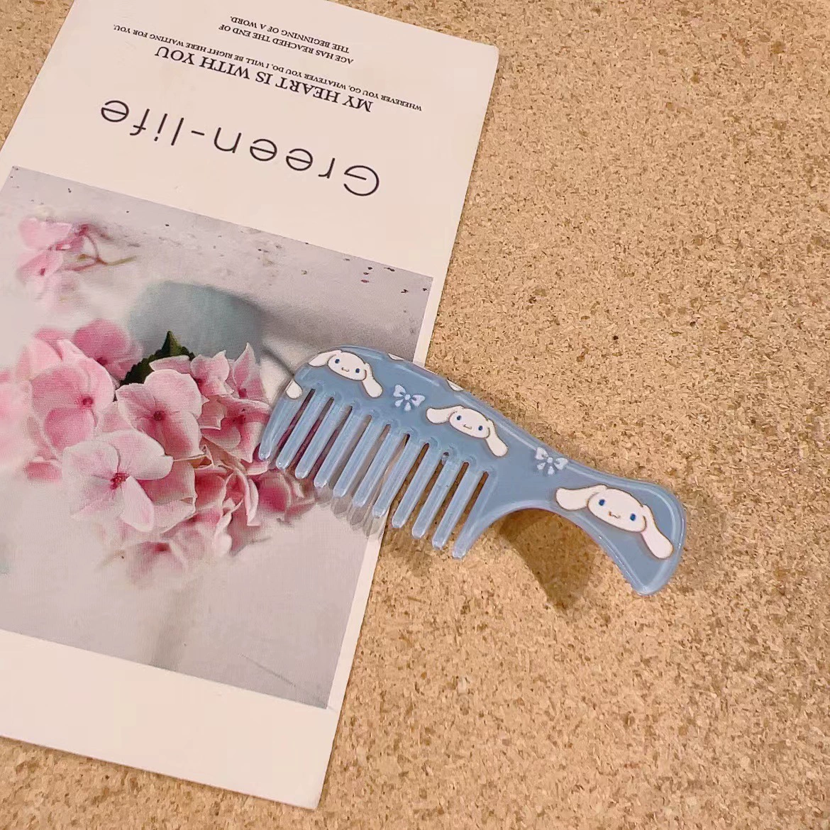 Japanese cartoon brush, cute hairgrip, hair accessory, bangs, internet celebrity