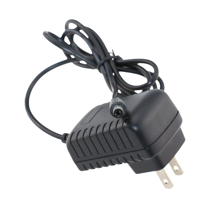 供应4.2V0.5A 4.2V1A台湾BSMI恒流恒压转灯锂电池手电筒充电器