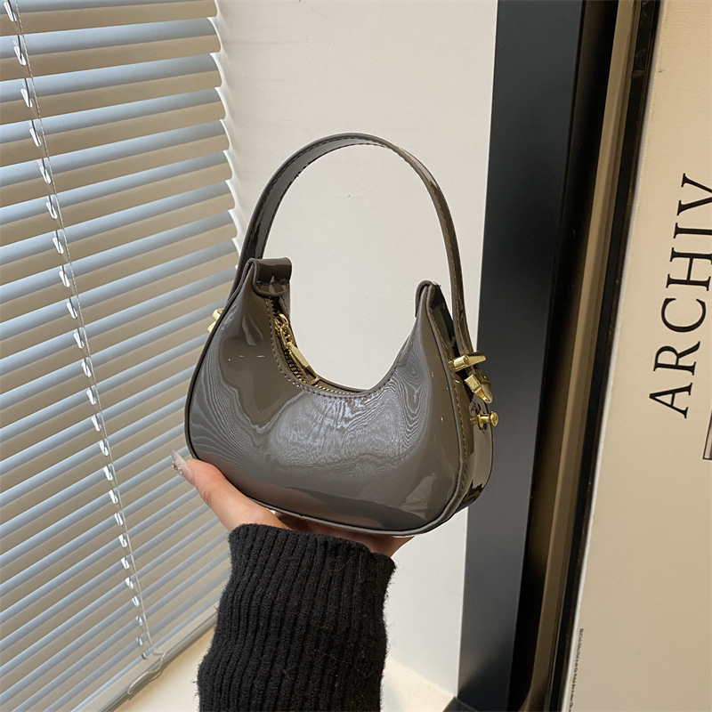 2025 Autumn Niche French Solid Color Handheld Crescent Bag New Trend Casual Textured Fashion Shoulder Bag Underarm Bag