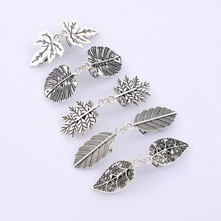 Foreign trade new ladies silk towel buckle alloy hollow leaves vintage shawl clip fashion versatile sweater chain collar clip