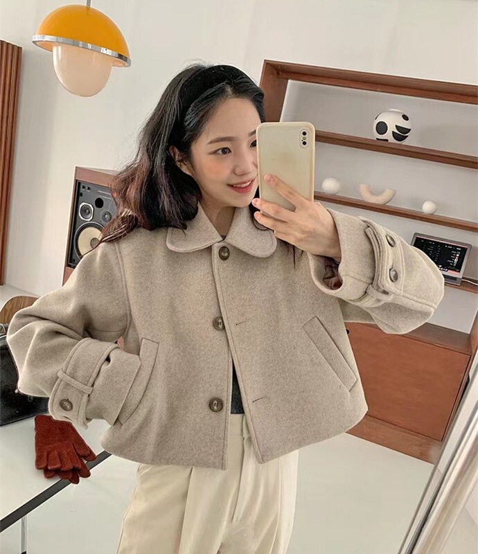 现货  韩风甜美减龄娃娃领三粒扣小个子百搭短款丝绵呢外套  两色|undefined