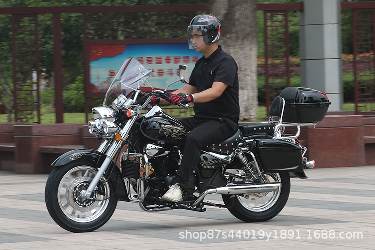 Storm Prince Motorcycle 200cc Fuel-Saving Retro Harley Prince Cruiser Street Bike