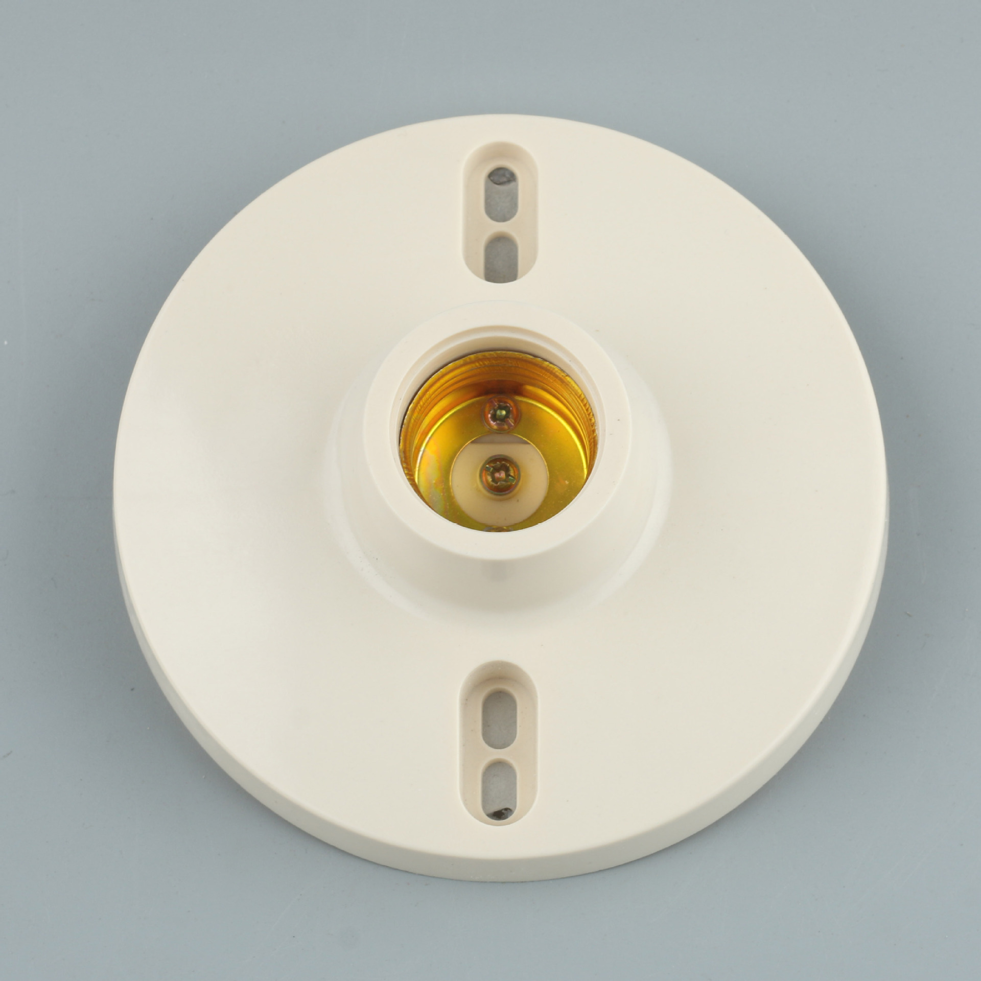 E27 redondo abierto soporte de lámpara plana de plástico ignífugo tornillo cabeza de lámpara de pared tipo techo base de bombilla LED
