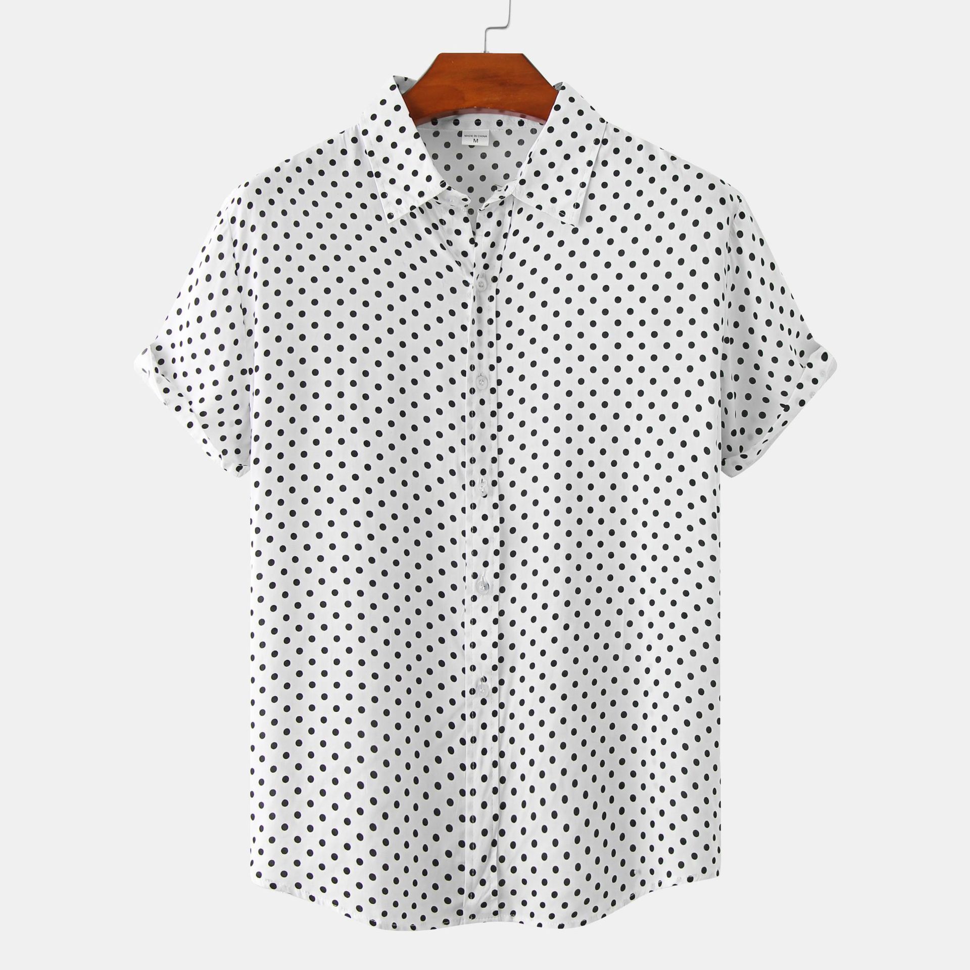 Comercio exterior verano nuevos hombres más tamaño camisa floral moda juvenil Estilo Hawaiano Polka Dot camisa de manga corta