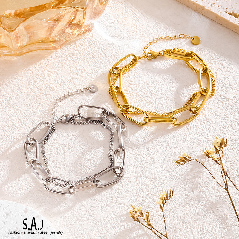 Cross-border thick chain double-layer bracelet women's titanium steel 18K gold plating anti-fading hand jewelry European and American fashion hot sale Cross-border thick chain double-layer bracelet women's titanium steel 18K gold plating anti-fading hand jewelry European and American fashion hot sale