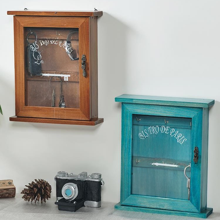 Retro storage box for keys